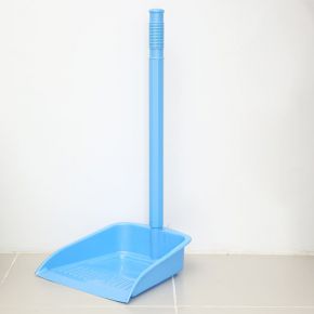 Ky rác cán dài