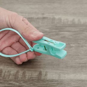 Vỉ kẹp dây KD12